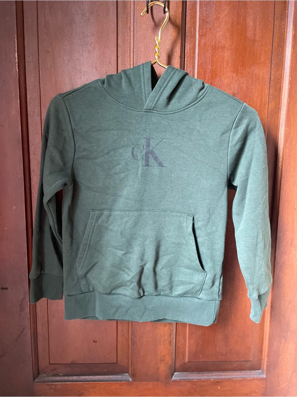 Calvin Klein boys size 8 green hoodie
